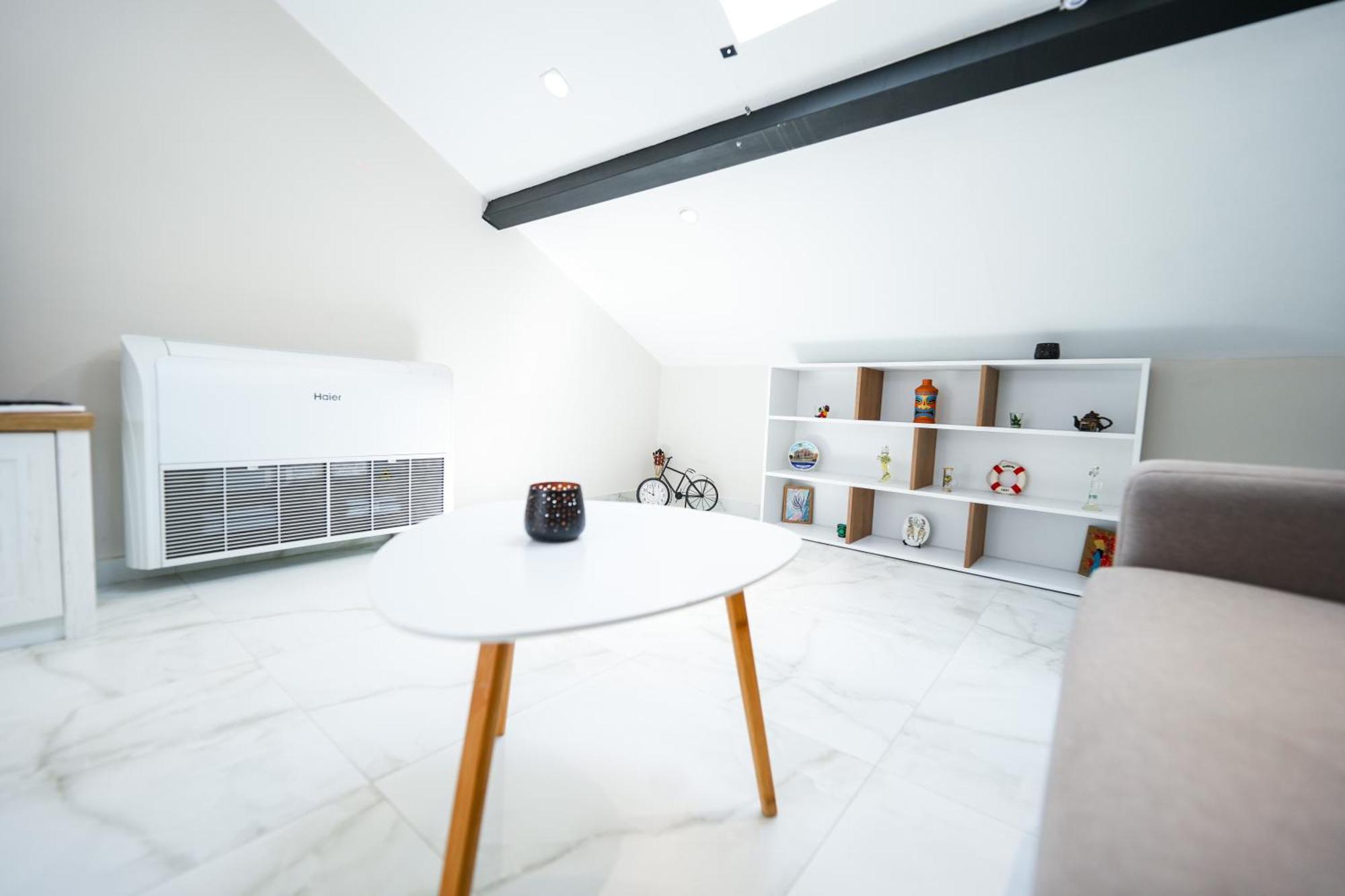 City Center Hideout - Studio Apartment 地拉那 外观 照片
