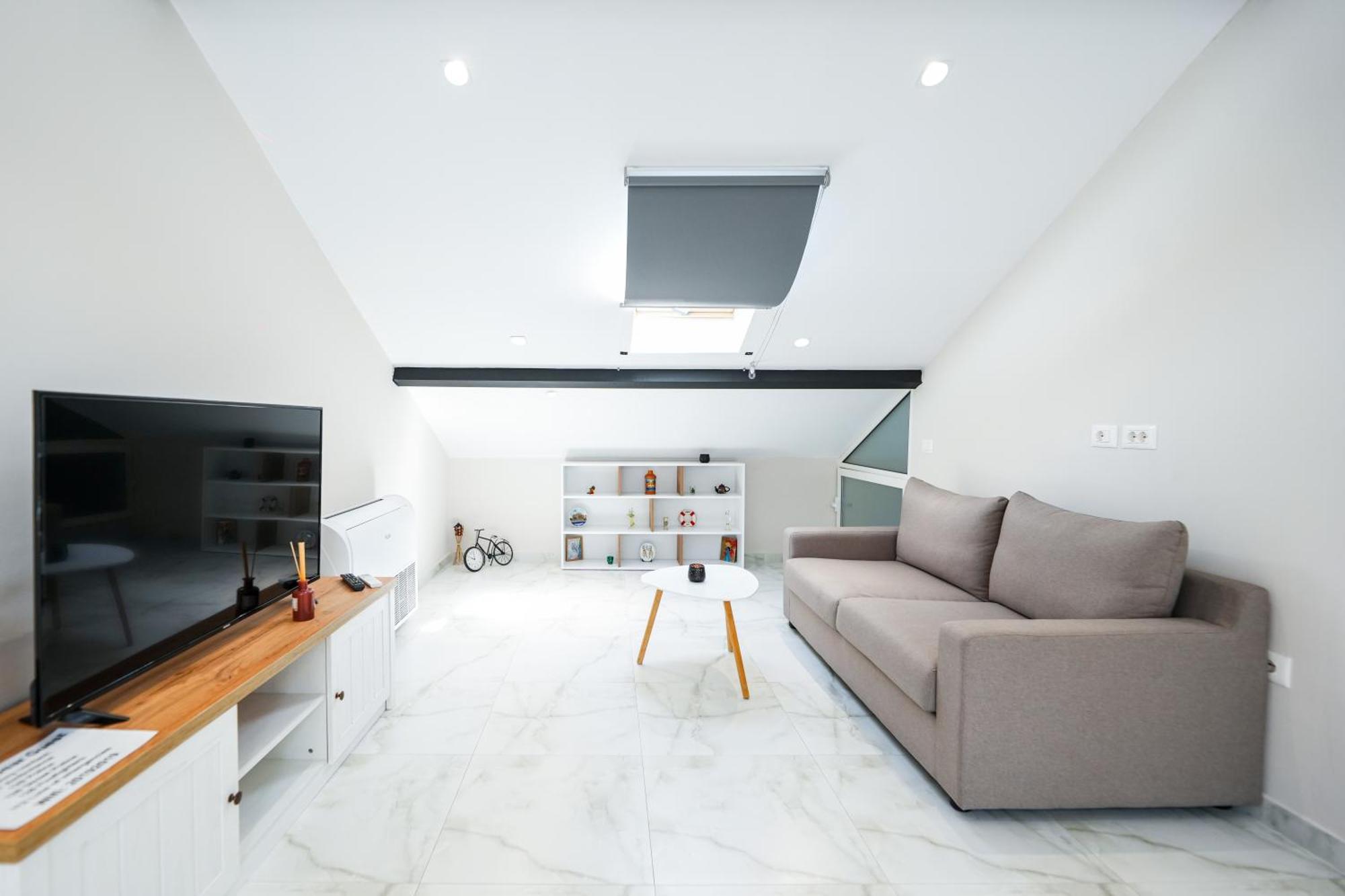 City Center Hideout - Studio Apartment 地拉那 外观 照片